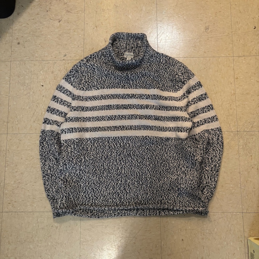 Men's Gray and White Striped Sweater